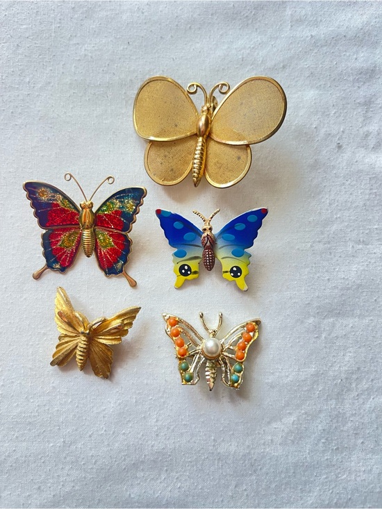 Jewelry - Lot of 5 Vintage-Inspired Butterfly Pin Lot - Colorful Enamel & Gold Tones